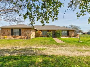 605 Reynolds Rd, Godley, TX 76044