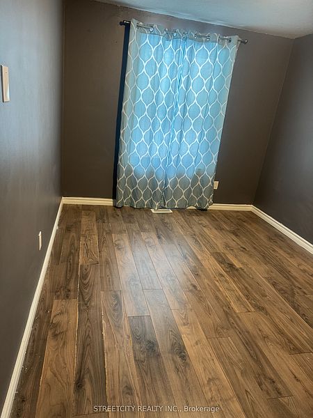 London House for rent - 3 Bedrooms — photo 15