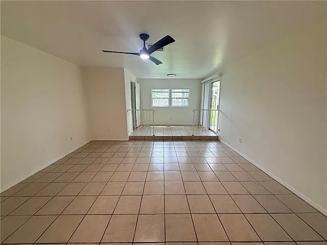 805 Terry Pkwy — Photo 14