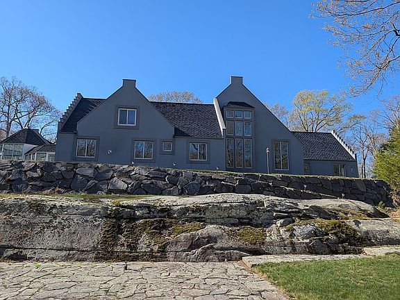 3rd image of 150-1 Mitchell Hill Rd