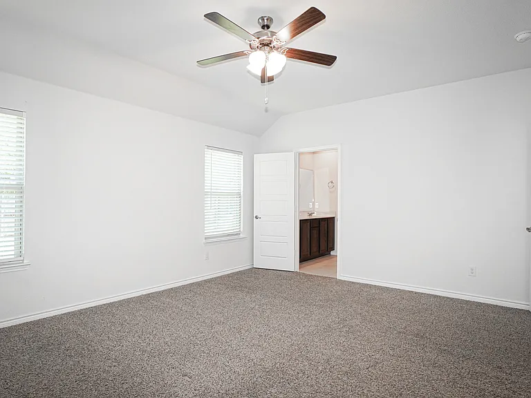 871 Philadelphia St — Photo 15