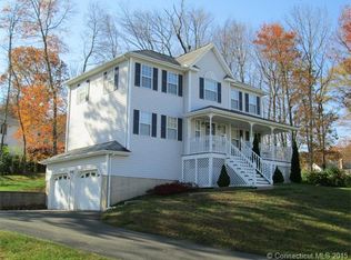 30 Elaina Cir, Waterbury, CT 06708