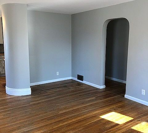4th image of 524 Euclid Ave