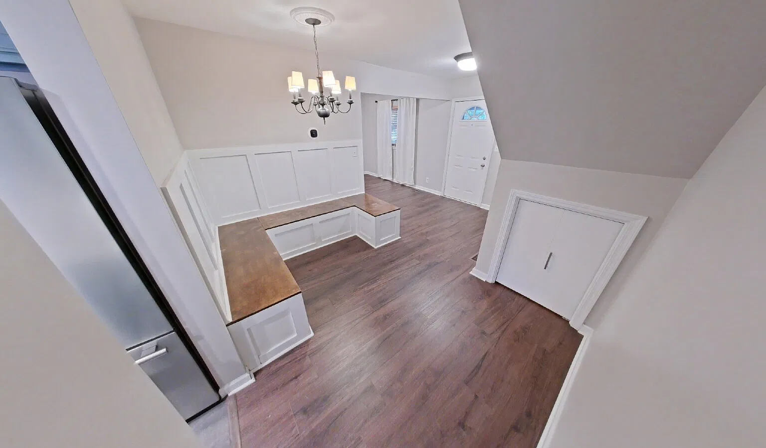3 bed, 2.0 bath, 1248 sqft, $2,550 — Photo 4