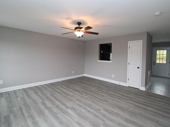 2nd image of 1712 Manning Dr Unit 2