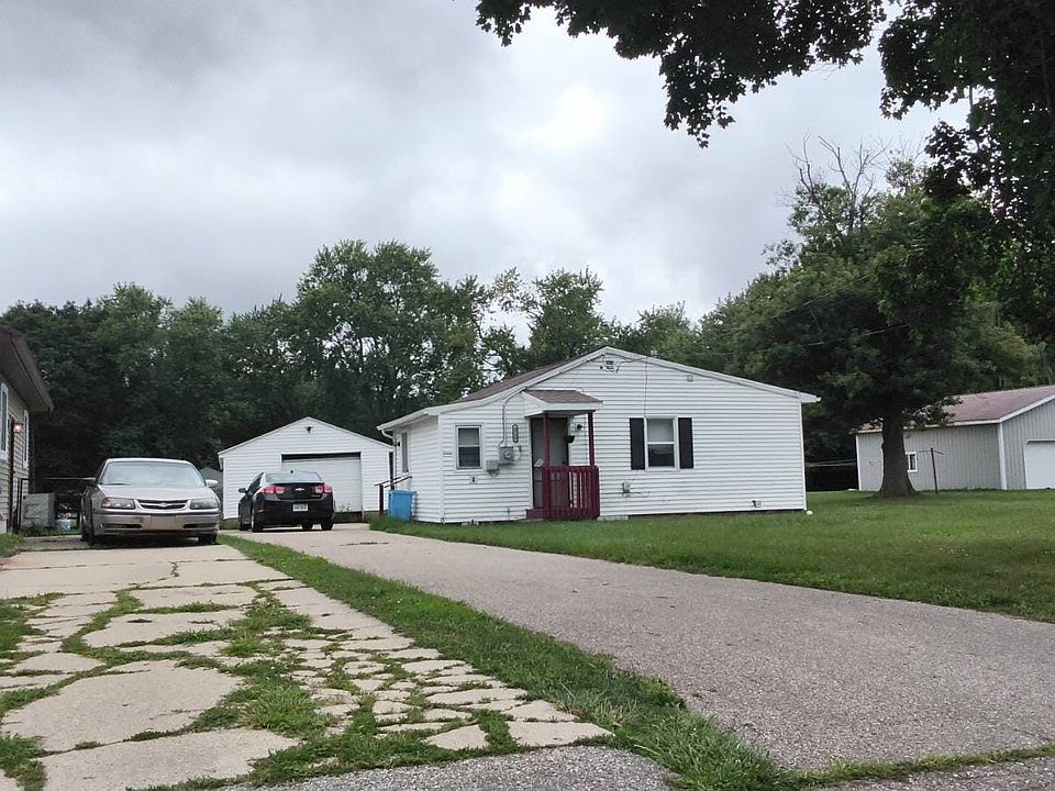 1st image of 4726 Hughes Rd