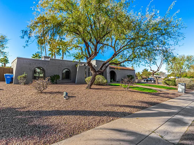 6401 E Jean Dr — Photo 3