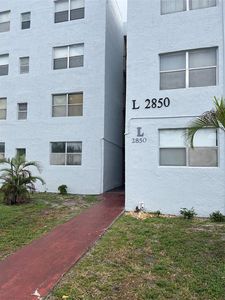 2850 Somerset Dr #107L, Lauderdale Lakes, FL, 33311