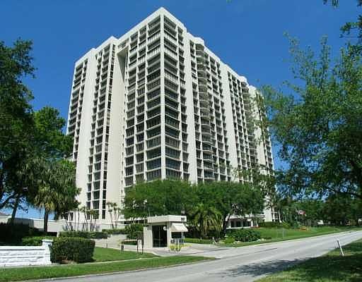 1st image of 3301 Bayshore Blvd Unit 510