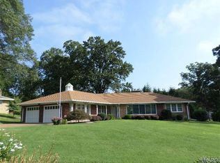 7317 Whitehaven Dr, Saint Louis, MO 63123