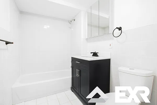 Rented by EXR | media 13