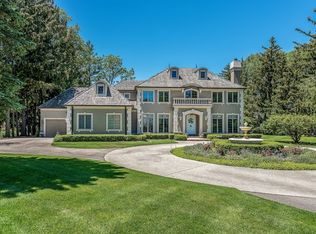 727 Pleasant Ln, Glenview, IL 60025