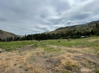 4 Black Canyon Rd, Pateros, WA 98846