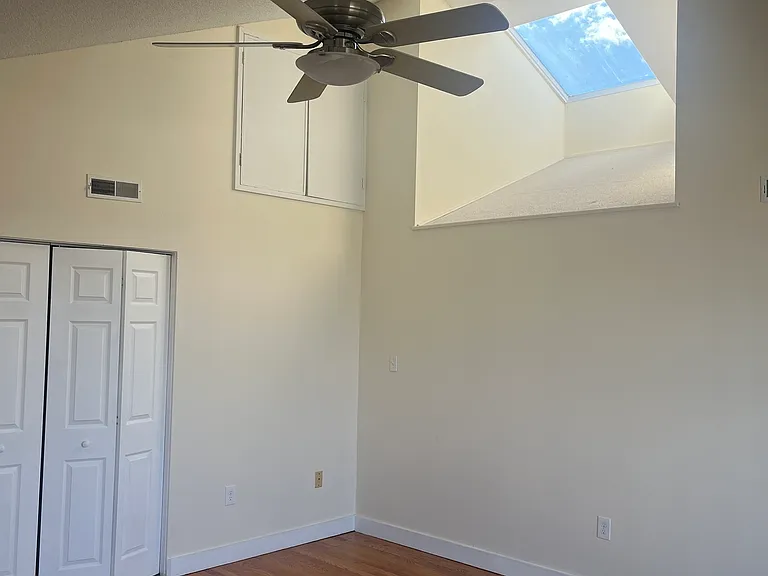 896 Quinnipiac Ave #3 — Photo 17