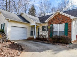 5340 Shady Ridge Ln, Pfafftown, NC 27040