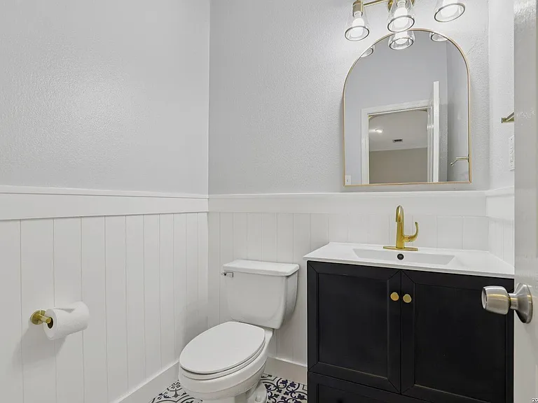 15006 Preston Court Dr — Photo 24