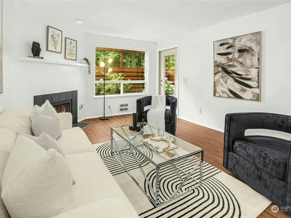 10501 8th Avenue NE #125, Seattle, WA 98125