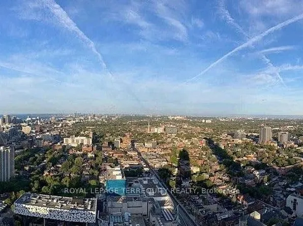 426 University Ave #Penthouse 101, Toronto, ON M5G 1S9