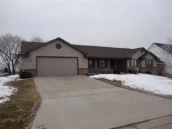 227 Joshua Dr, Evansville, WI 53536