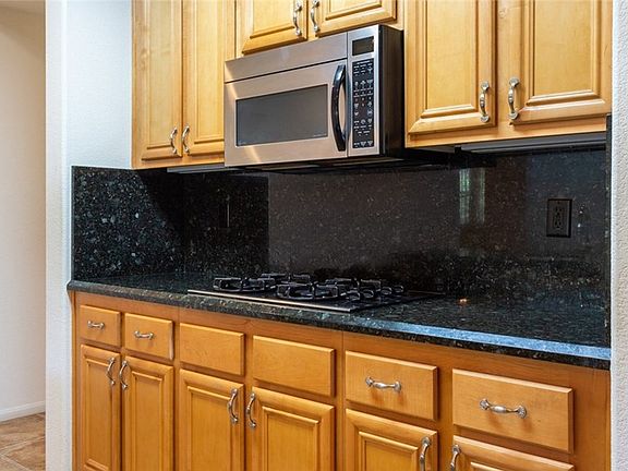 5th image of 28759 Fall Creek Ct