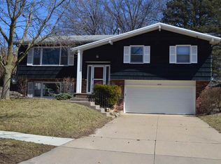 2803 36th St, Rock Island, IL