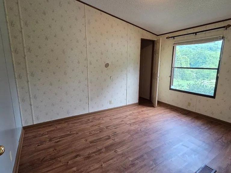 83 Sandlin Rd — Photo 17