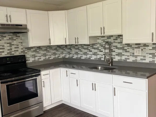 52 Liberty St #52, Ansonia, CT 06401