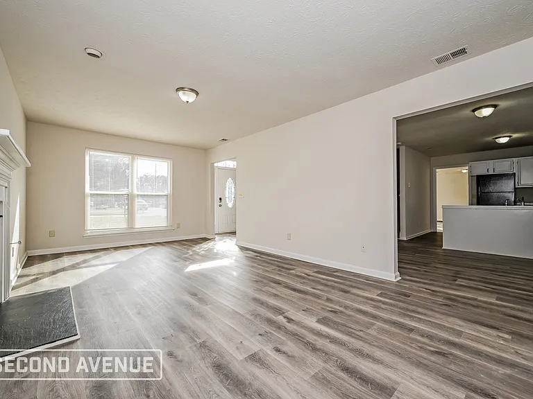 461 Camp Hill Ln — Photo 8