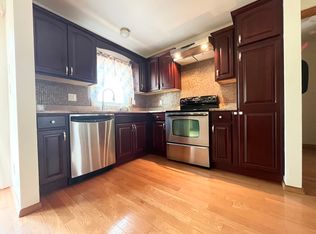 511 Roosevelt Dr, Derby, CT 06418