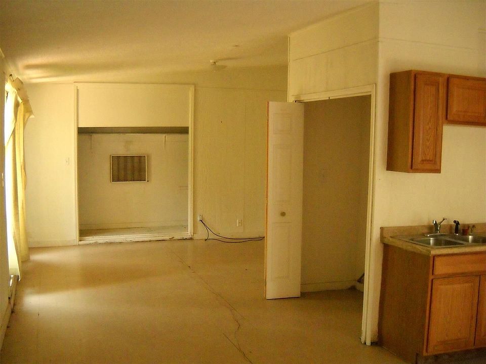 1st image of 2530 Waverly Ave