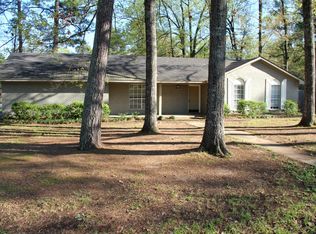 114 Poplar Dr, Brandon, MS 39047