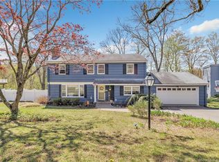 307 Autumn Ridge Rd, Fairfield, CT 06825