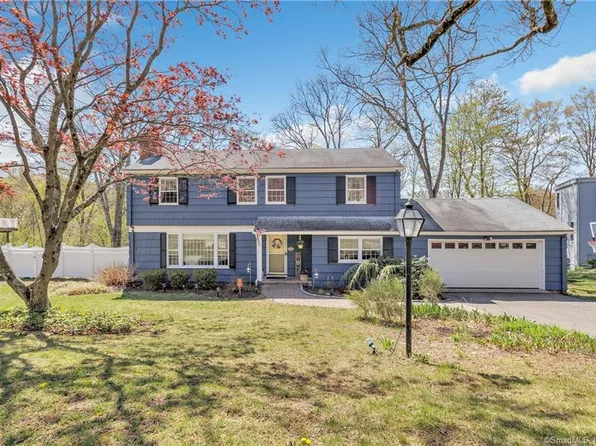 307 Autumn Ridge Road, Fairfield, CT 06825