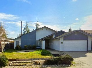 1836 Colombard Cir, Lodi, CA 95240