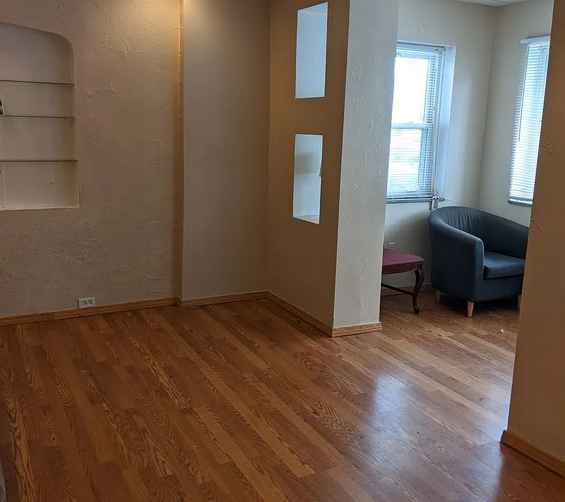 3153 Brackenridge St #6