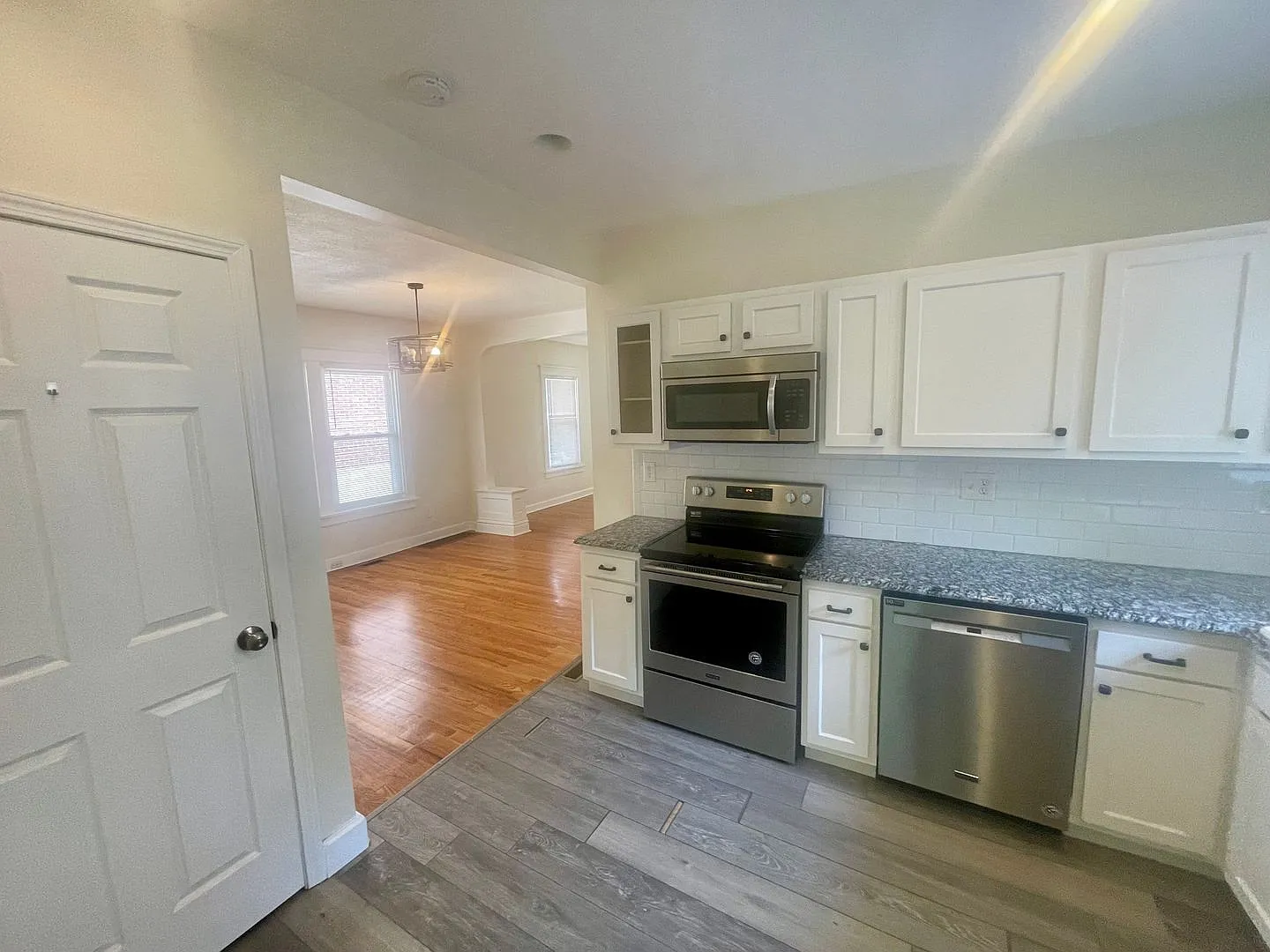 7667 Lindbergh Dr. — Photo 4