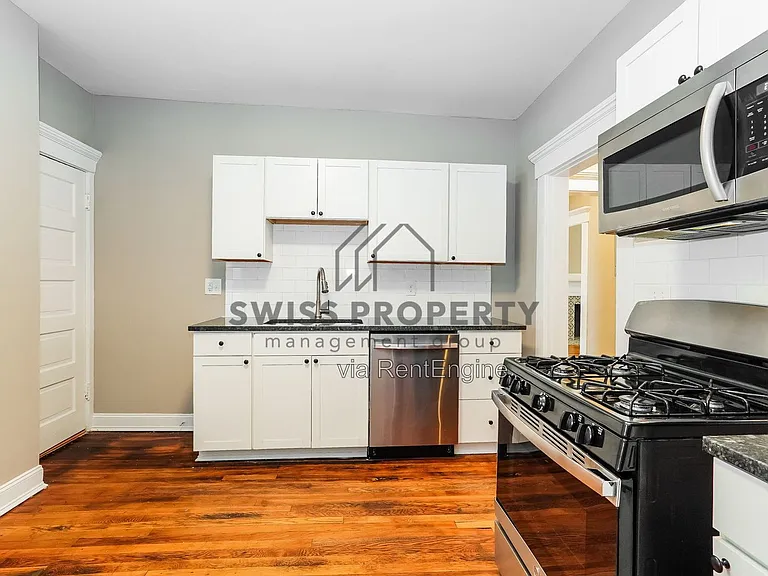 338 Taylor Ave — Photo 7
