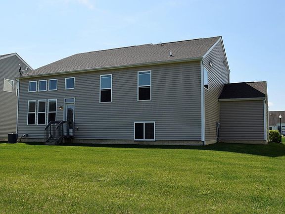 4th image of 688 Gallop Ln