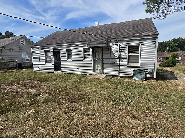 3166 Winslow Rd — Photo 1