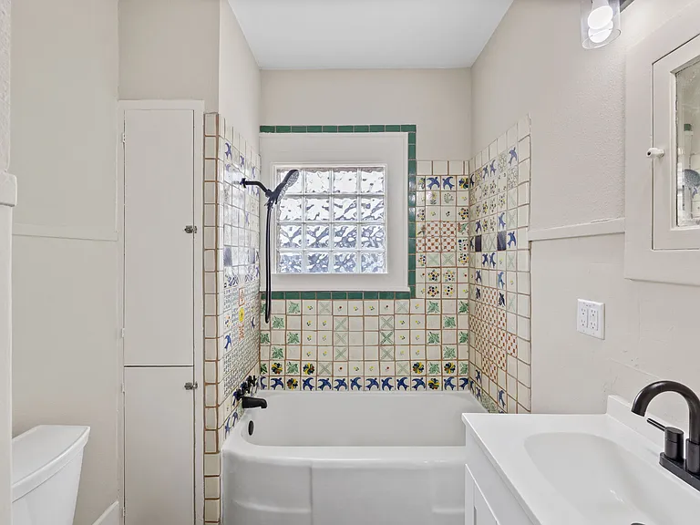 2834 Pearl St — Photo 15