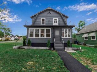 9021 Brookside Dr, Niagara Falls, NY 14304