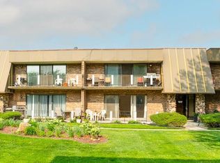 11104 Ogorman Dr #4-1B, Palos Hills, IL 60465