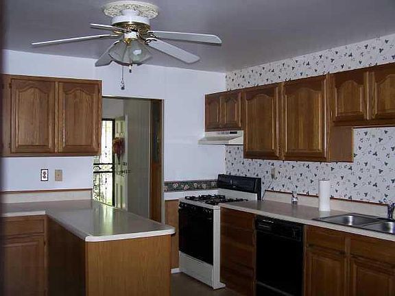 2nd image of 3962 N Downes Dr