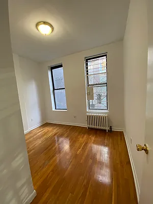 Rented by Peter R. Hungerford, LREB | media 35