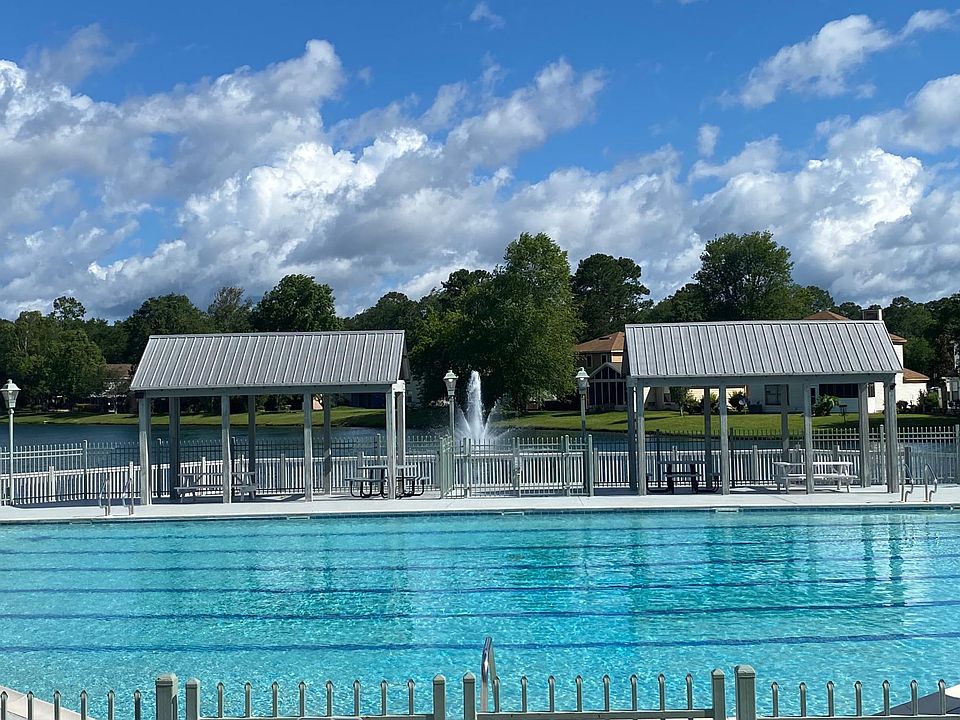 Community resort style pool