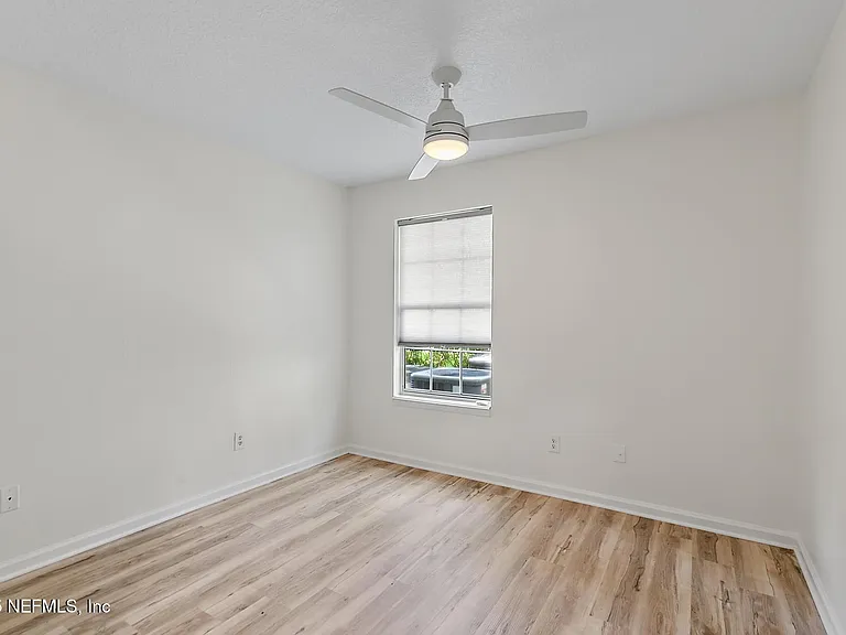 900 Ironwood Dr #917 — Photo 11