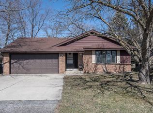 9630 W Cold Spring Rd, Milwaukee, WI 53228