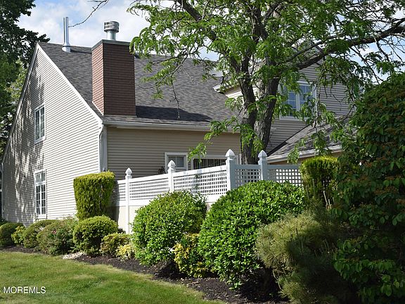 2nd image of 42C Rutland Lane