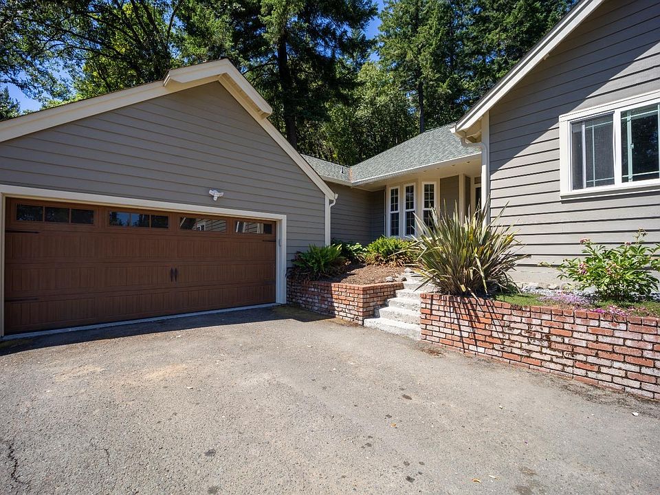 1st image of 617 Meadow Wood Lane