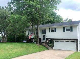 3 Brown Ln, Apalachin, NY 13732